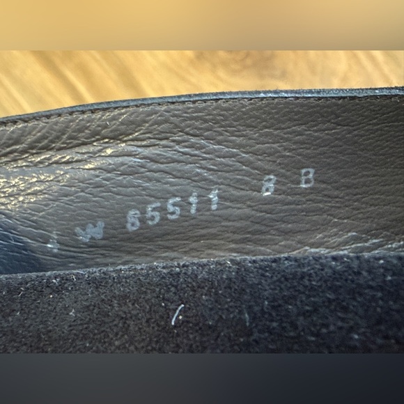 Stuart Weitzman Zebra Calf Hair Loafers Womens Size 8.5 B Black Suede Comfort - Picture 7 of 7